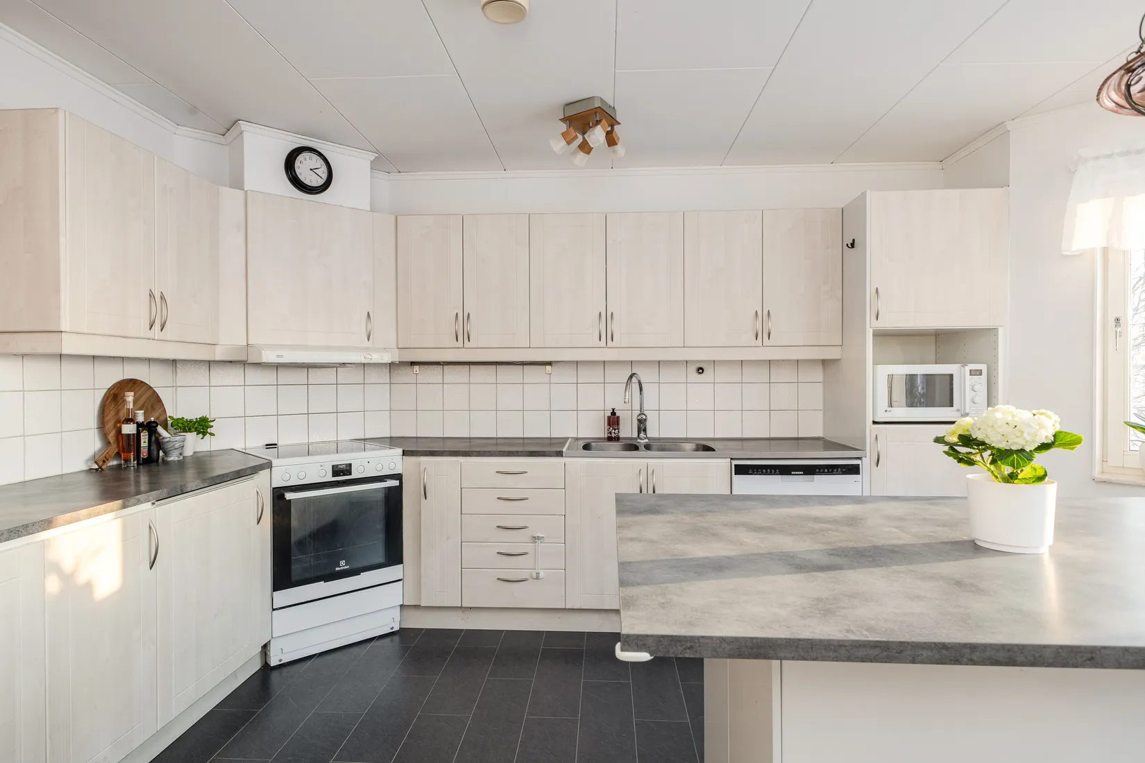 Villa, Simtuna Ulleråker 4, Simtuna Ulleråker, Enköping