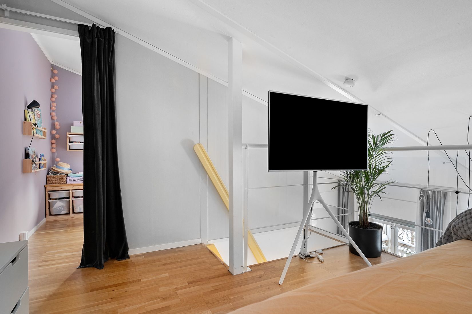 Bostadsrätt, Norrbodavägen 11, 1 tr, Norrboda, Upplands-Bro