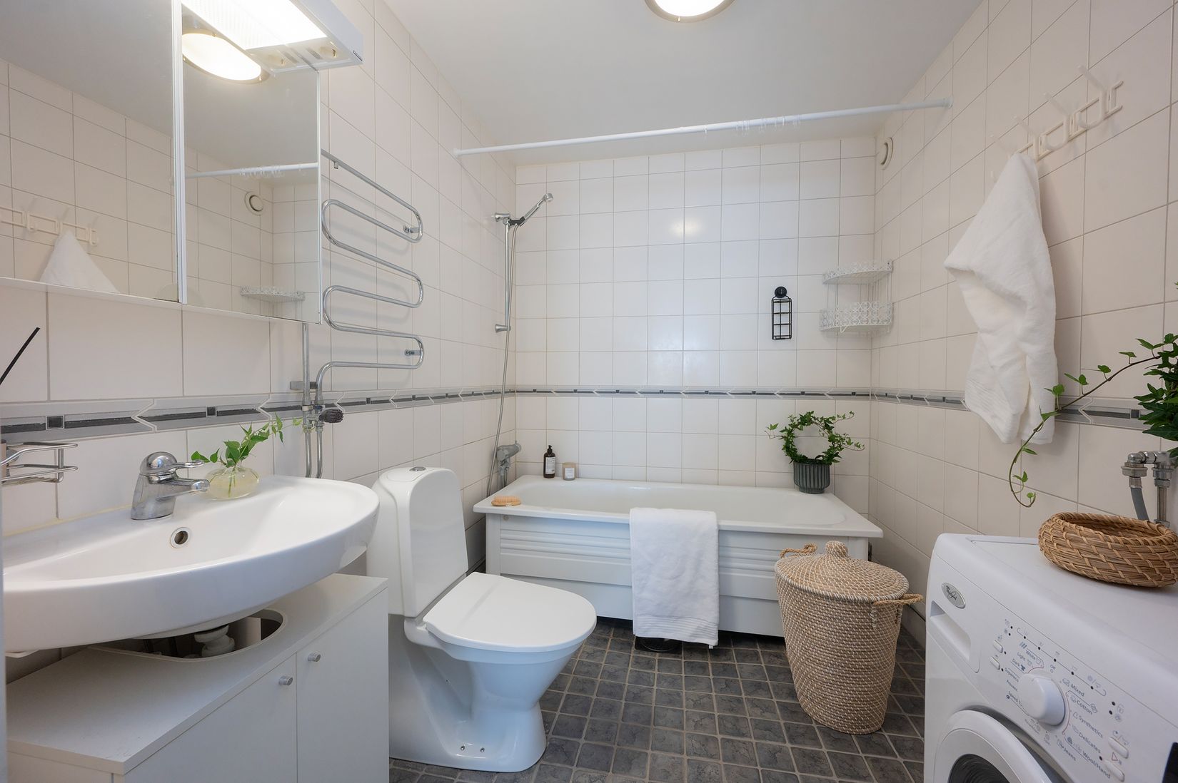 Bostadsrätt, Lillhagsvägen 22, Älvsjöbadet, Stockholm