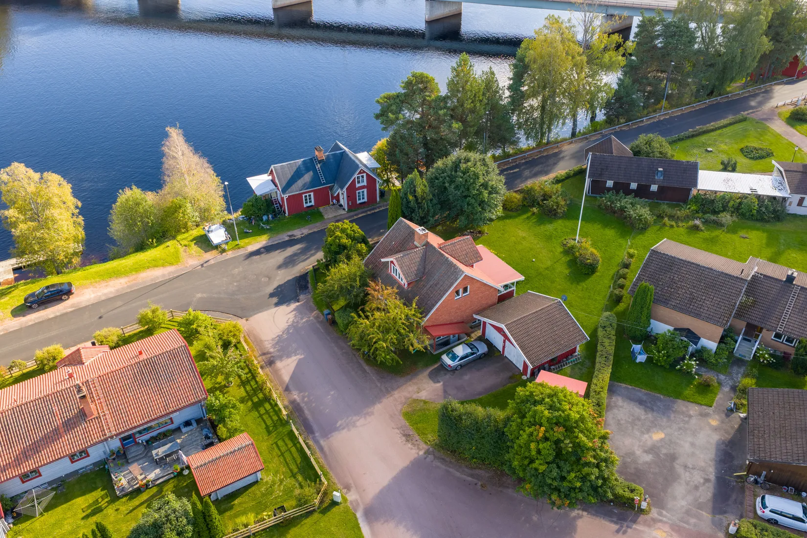 Villa, Skiljegatan 1, Broåkern, Mora