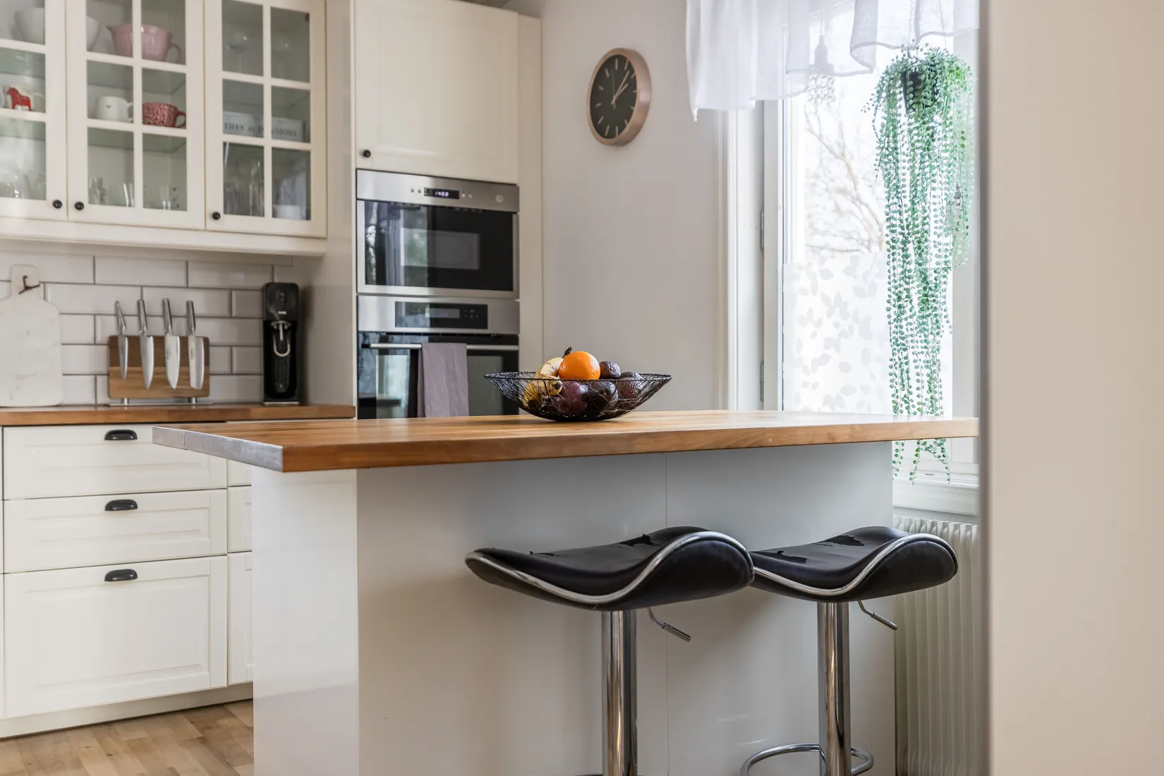 Villa, Skiljegatan 1, Broåkern, Mora