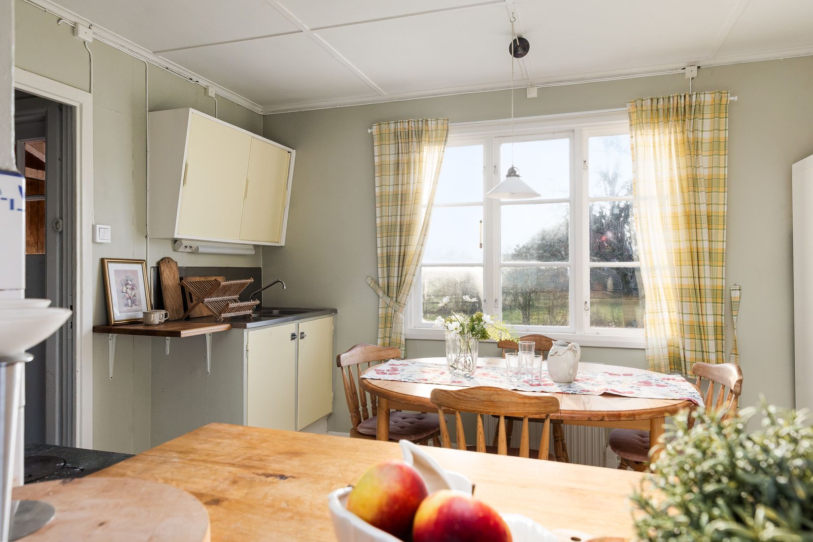 Villa, Bjärnösundsvägen 320-23, Bjärnö, Karlshamn