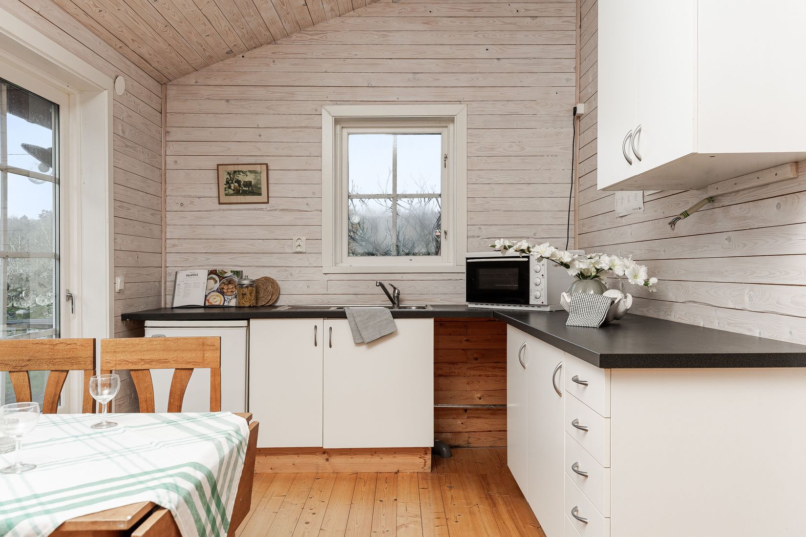 Villa, Bjärnösundsvägen 320-23, Bjärnö, Karlshamn