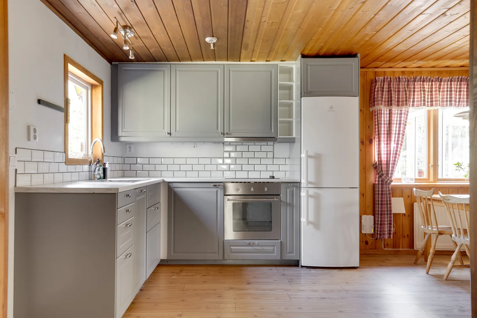 Fritidshus, Skogsbacksvägen 11, Vansjö, Heby