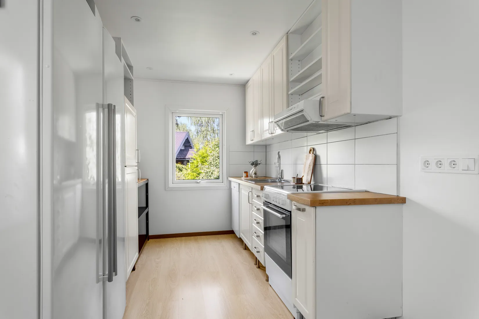 Villa, Grönsångarvägen 20, Söderskogen, Håbo