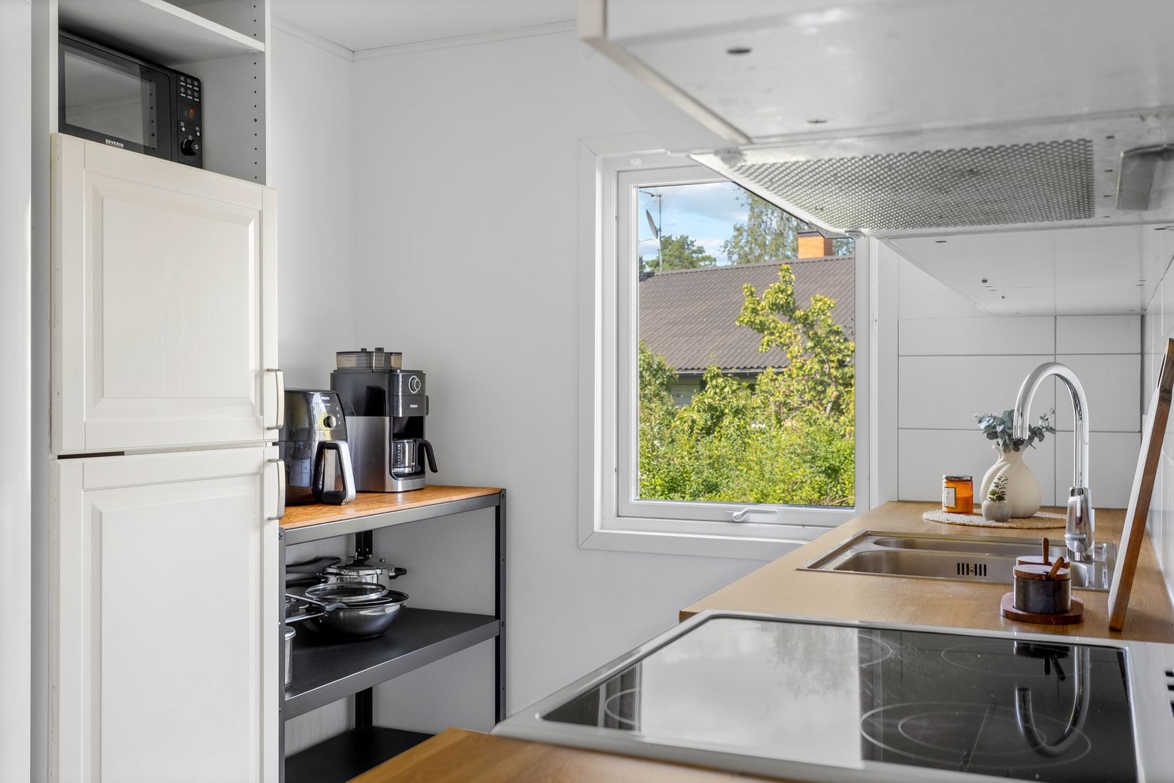 Villa, Grönsångarvägen 20, Söderskogen, Håbo