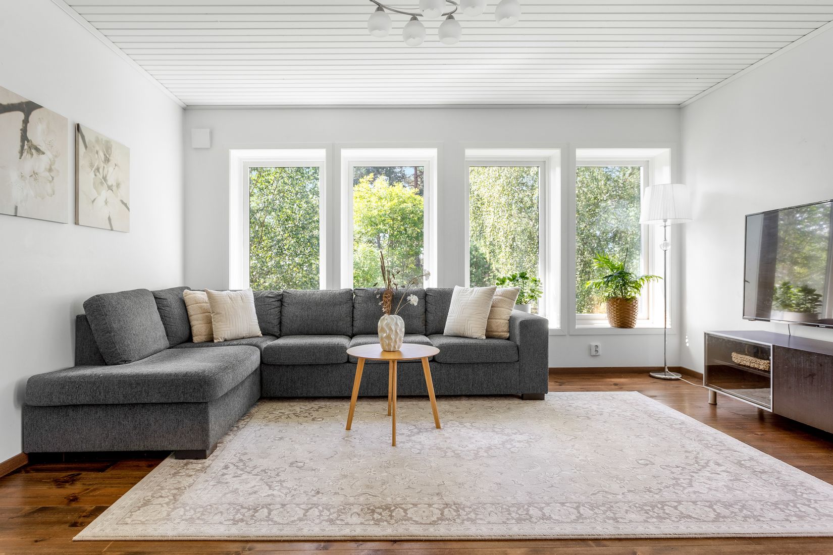 Villa, Grönsångarvägen 20, Söderskogen, Håbo