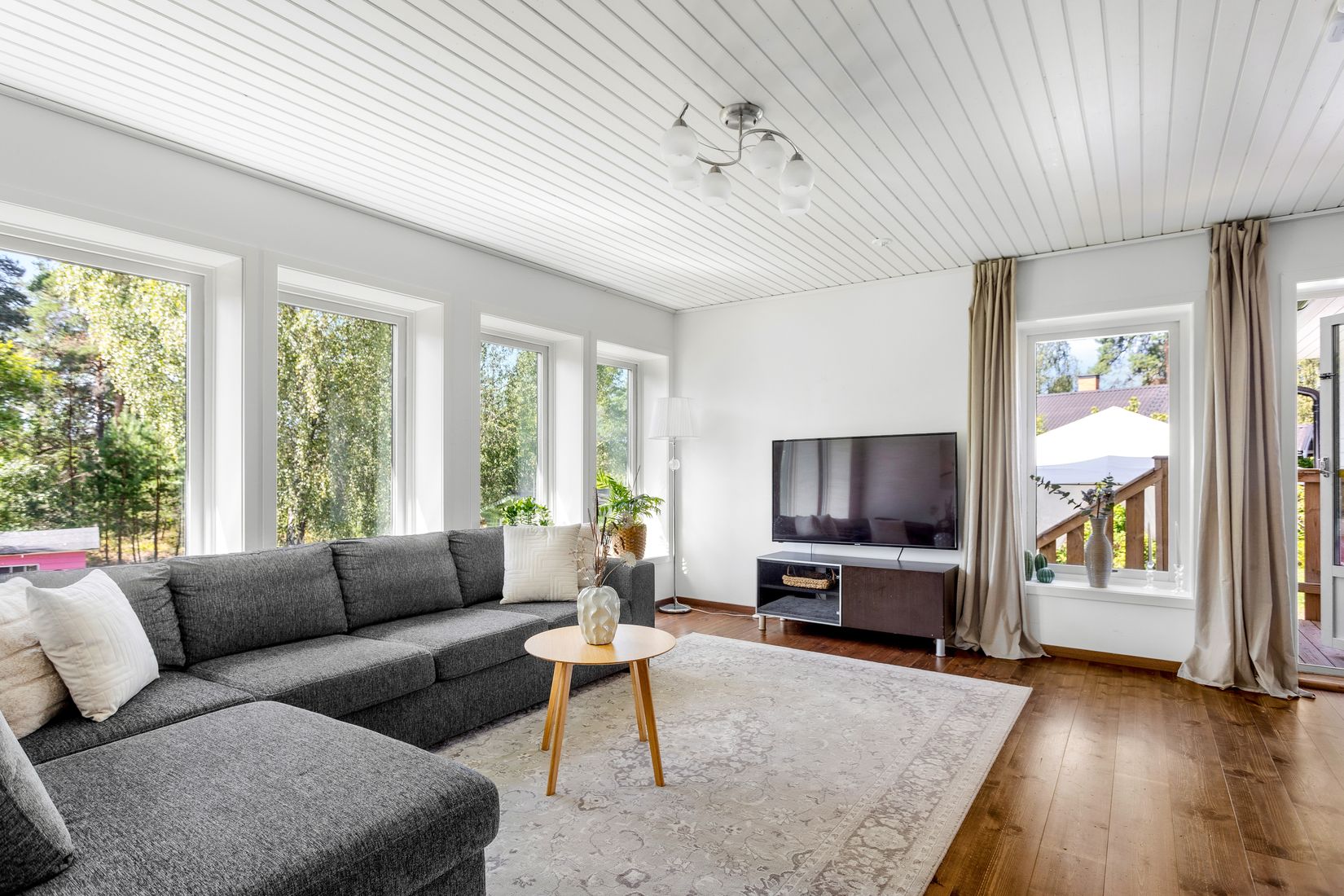 Villa, Grönsångarvägen 20, Söderskogen, Håbo