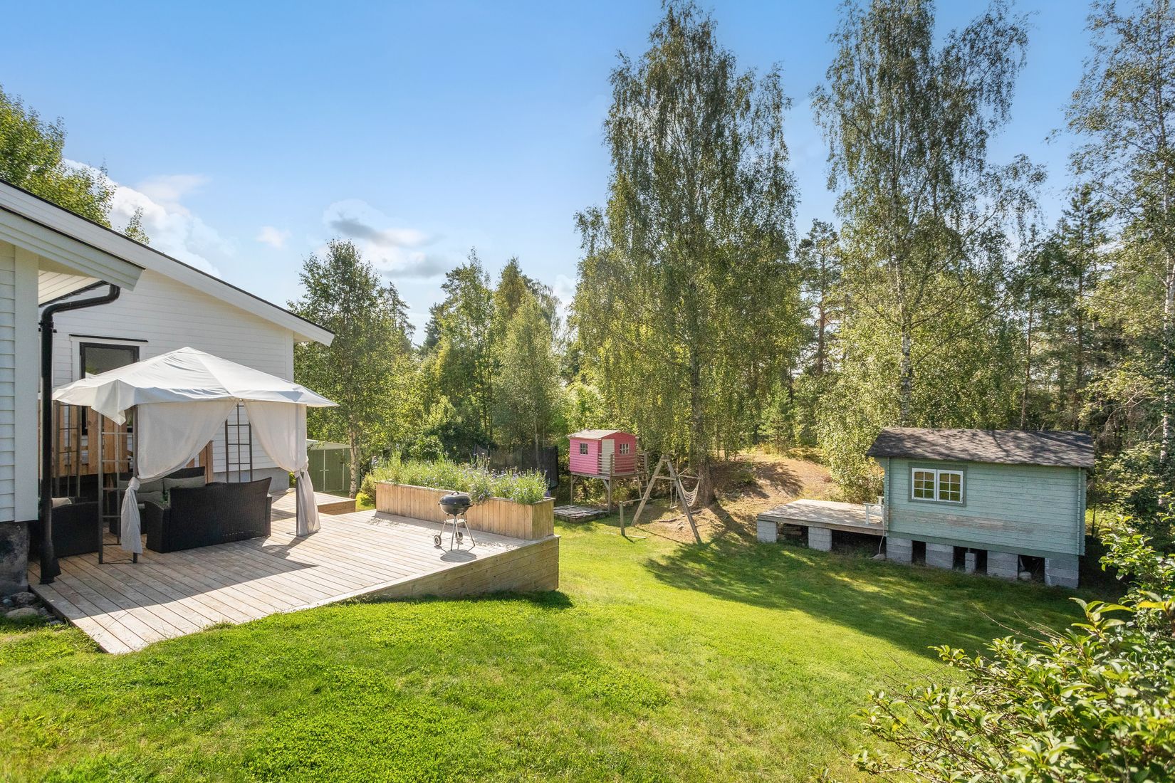 Villa, Grönsångarvägen 20, Söderskogen, Håbo