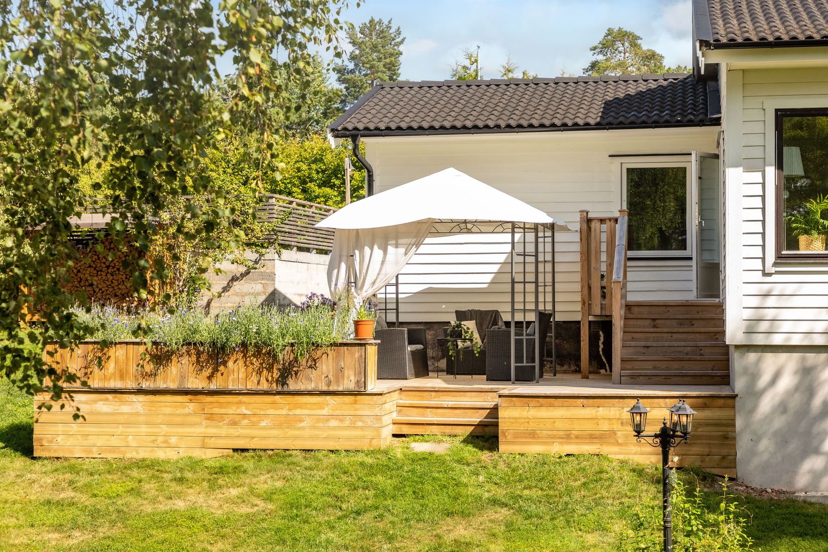 Villa, Grönsångarvägen 20, Söderskogen, Håbo