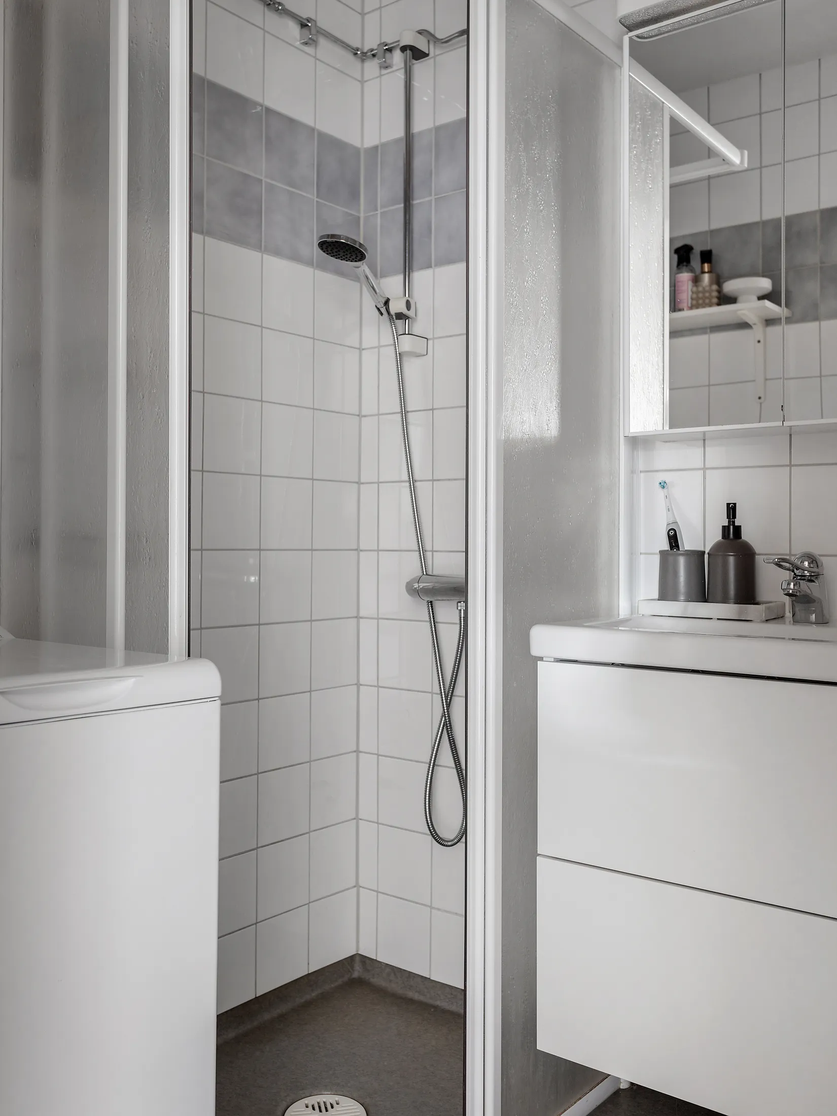 Bostadsrätt, Karlstorpsvägen 121, Karlstorp, Trollhättan