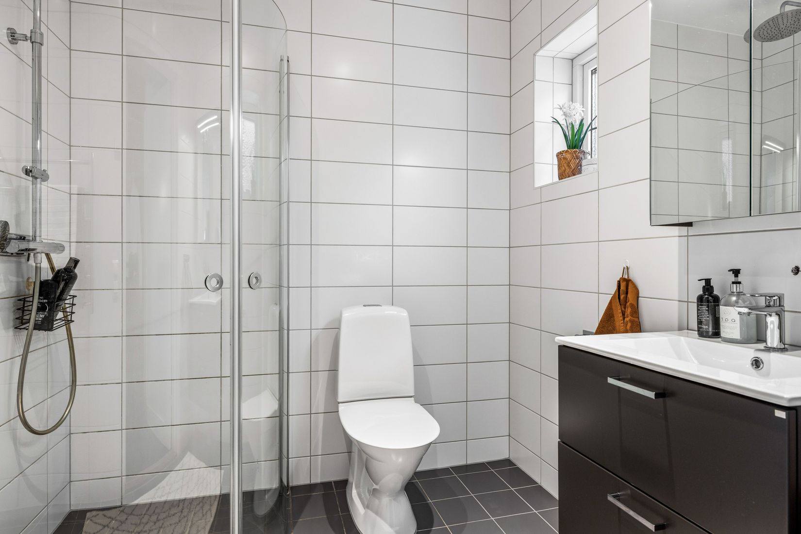 Radhus, Midsommarvägen 27, Kållered, Mölndal