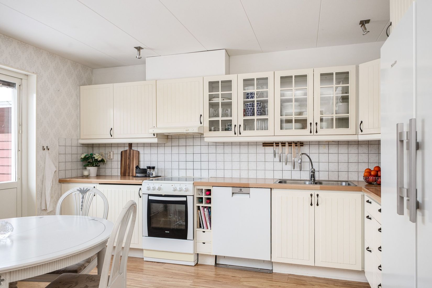 Villa, Brunnsvägen 35, Johannisdal, Köping