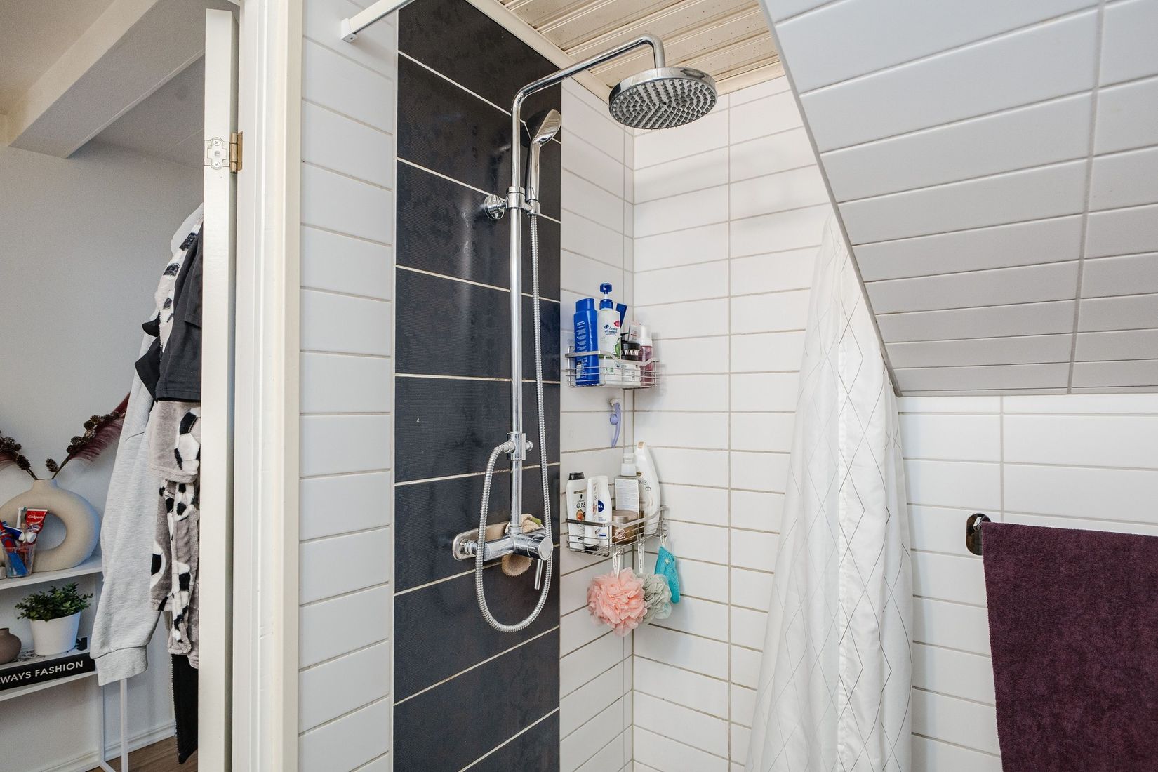 Villa, Brunnsvägen 35, Johannisdal, Köping