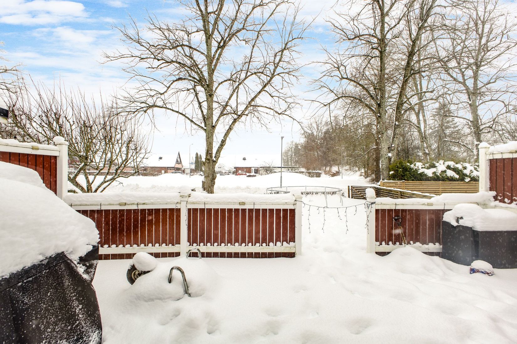 Villa, Brunnsvägen 35, Johannisdal, Köping