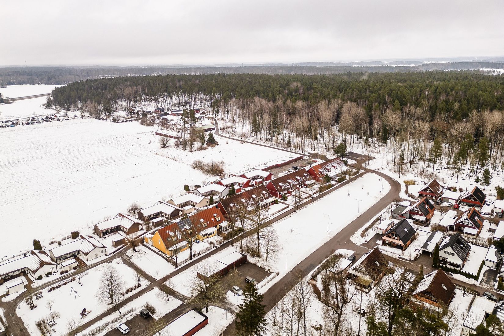 Villa, Brunnsvägen 35, Johannisdal, Köping