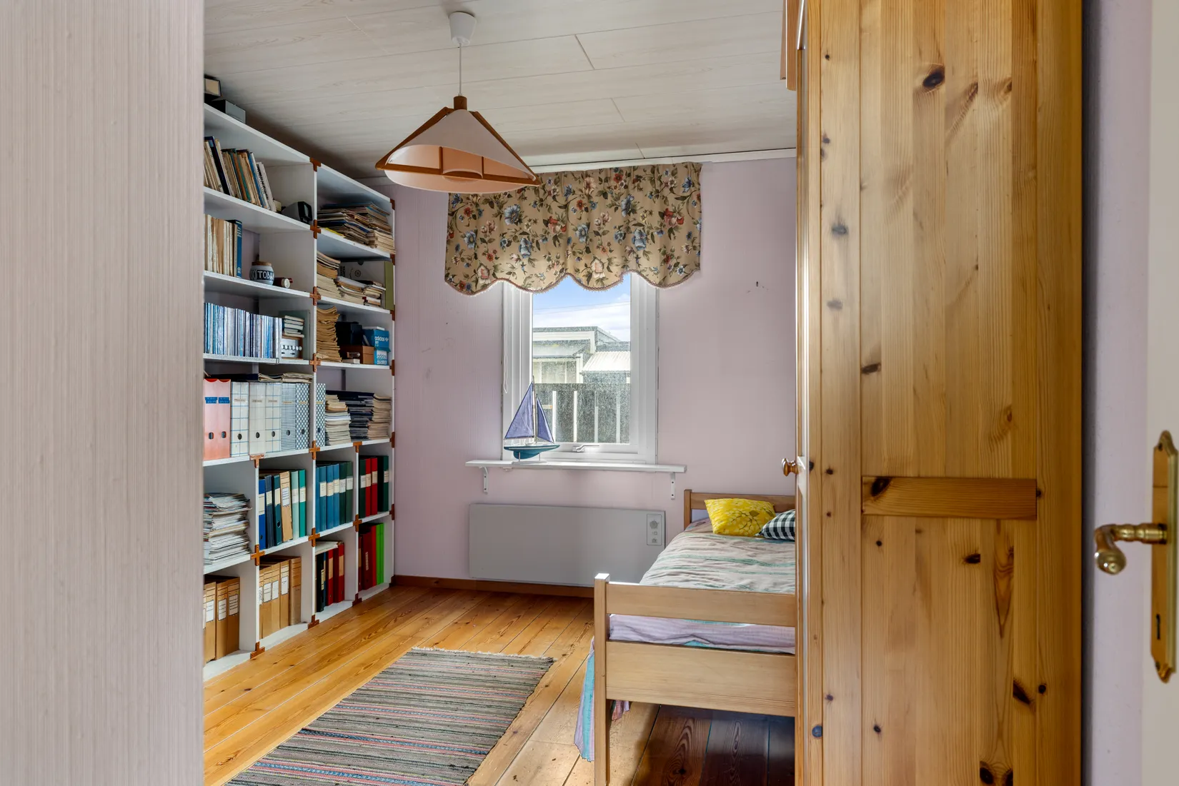 Villa, Björnmossegången 64, Krusboda, Tyresö