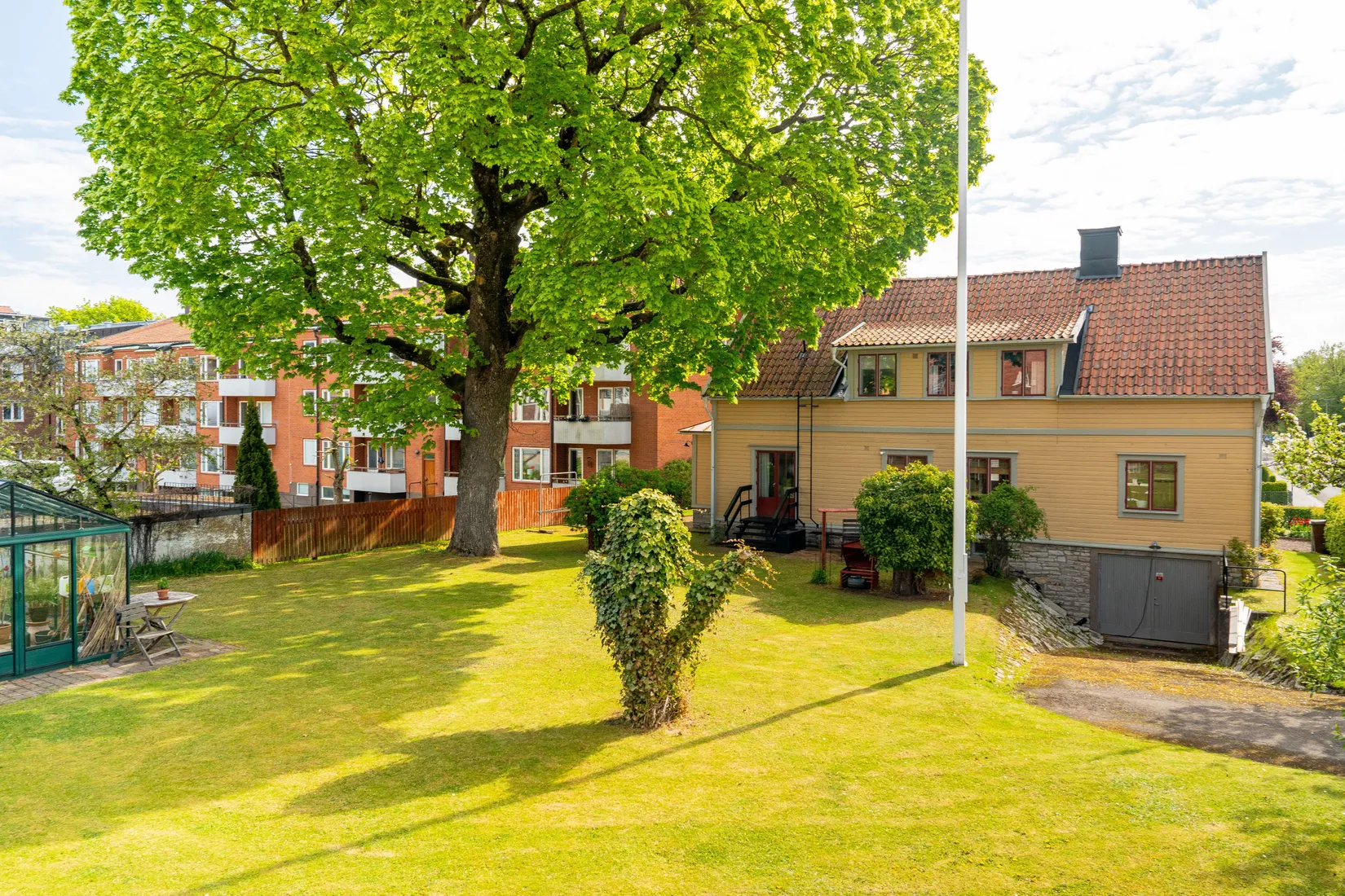 Villa, Richerts gata 8, Centrum, Skövde