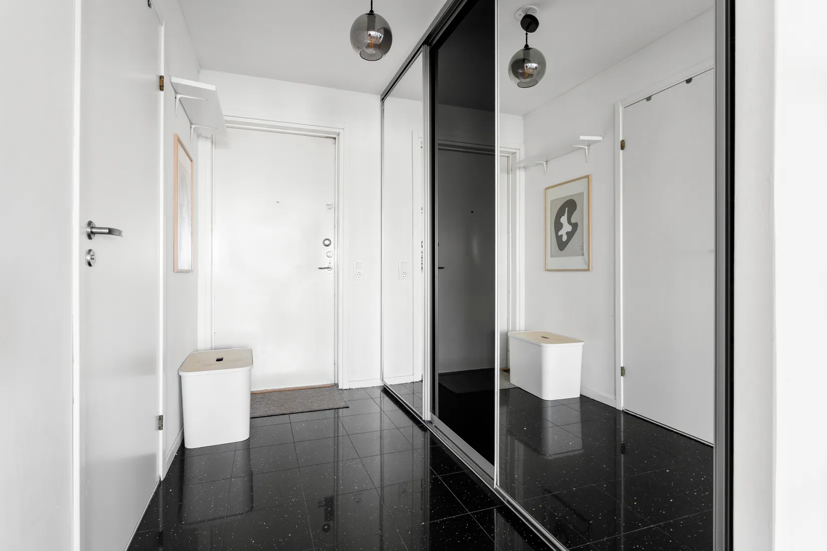 Bostadsrätt, Söderberga Allé 32, högst upp!, Bromma Söderberga, Stockholm