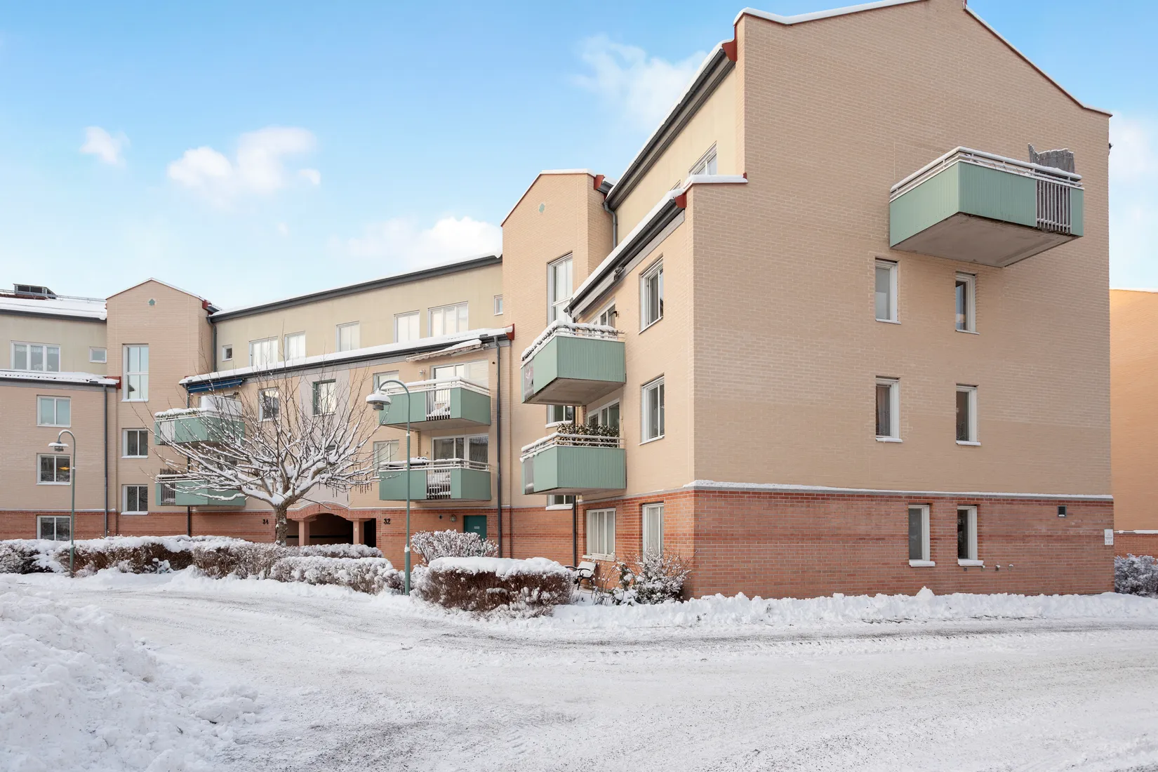 Bostadsrätt, Söderberga Allé 32, högst upp!, Bromma Söderberga, Stockholm