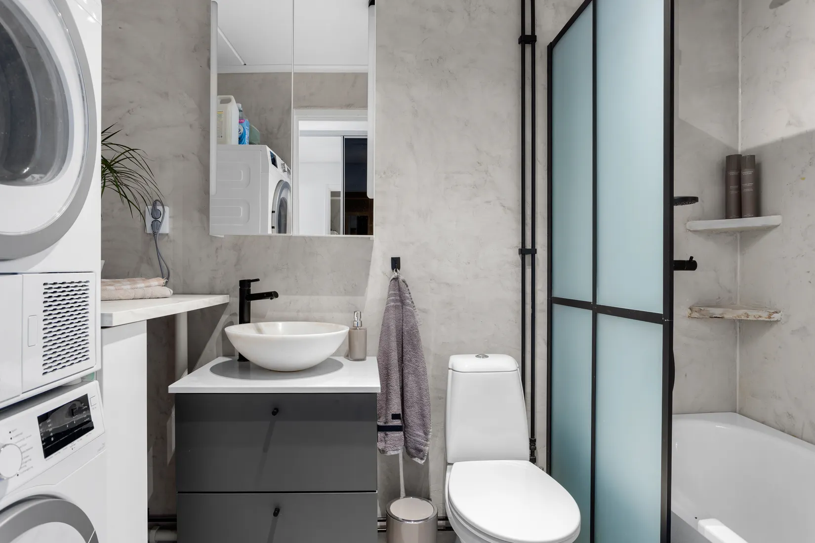 Bostadsrätt, Söderberga Allé 32, högst upp!, Bromma Söderberga, Stockholm