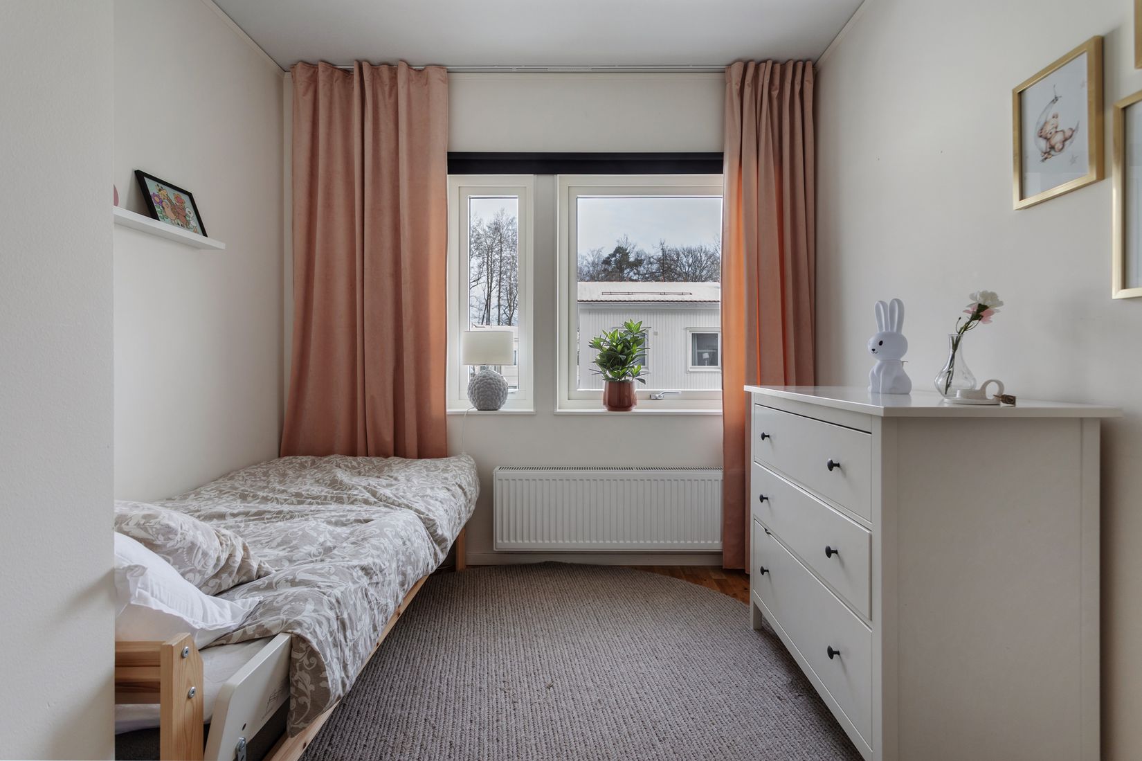 Bostadsrätt, Radhus, Gravensteinervägen 35, Hälltorp, Trollhättan