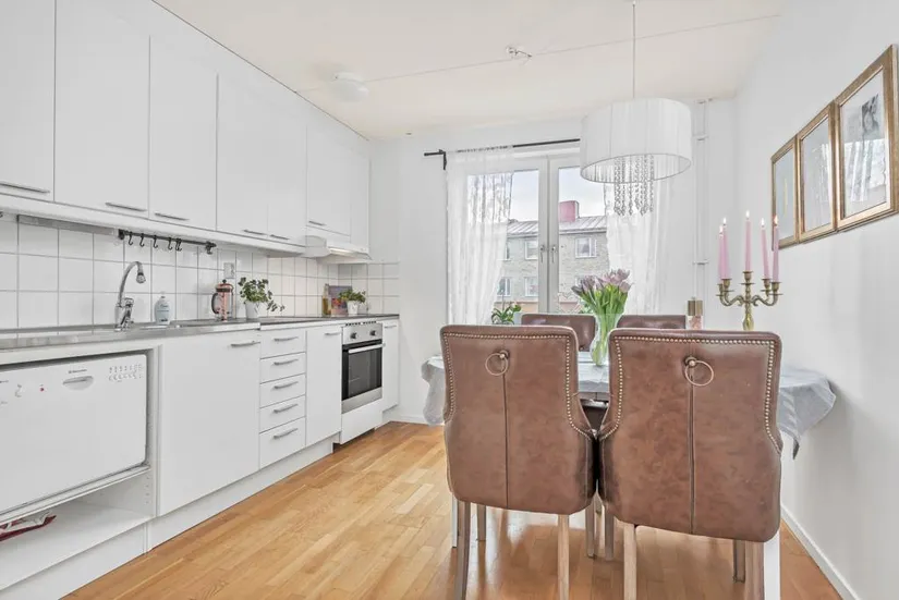 Bostadsrätt, Bergavägen 2F, Centrala Åkersberga, Österåker
