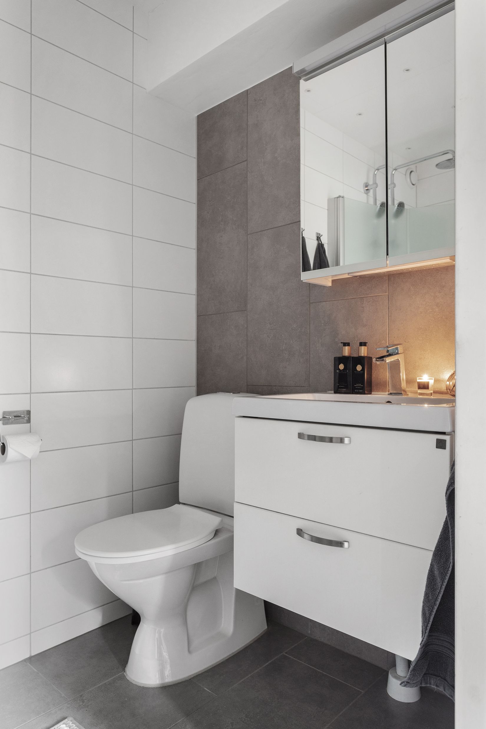 Villa, Radhus, Kaggetorpsvägen 56, Kaggetorp, Trollhättan