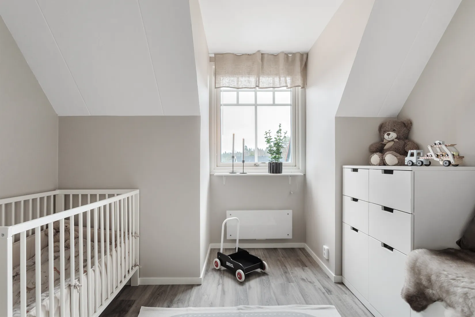 Radhus, Kaggetorpsvägen 56, Kaggetorp, Trollhättan