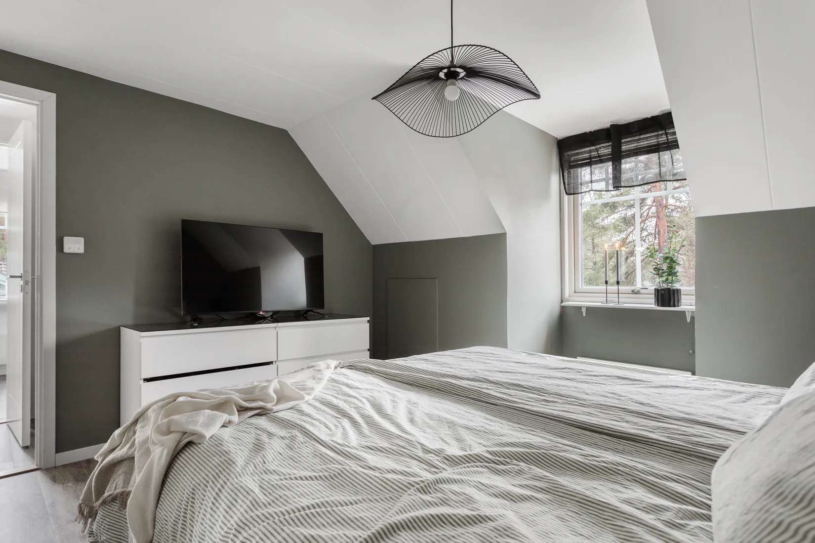 Radhus, Kaggetorpsvägen 56, Kaggetorp, Trollhättan