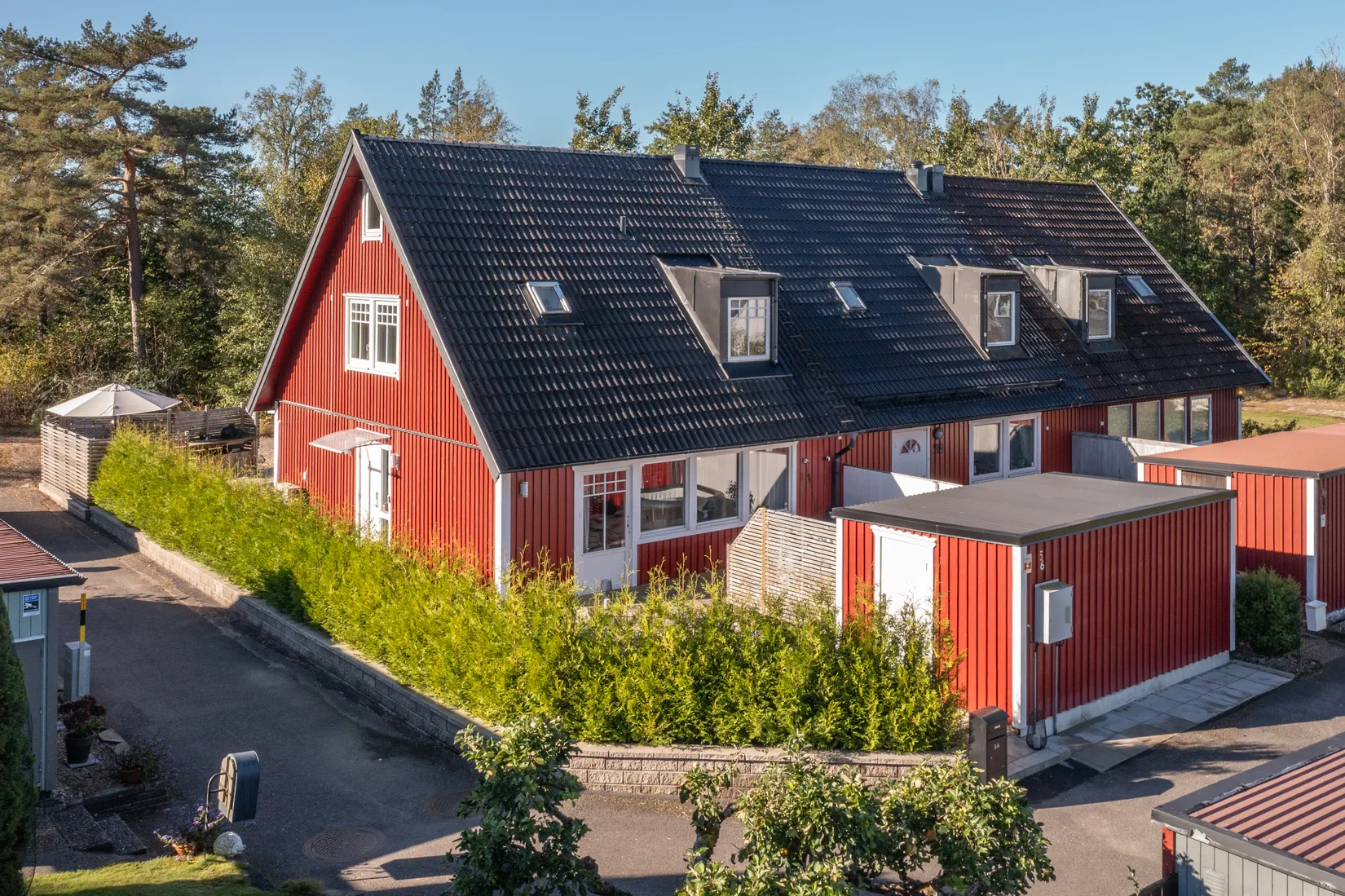 Radhus, Kaggetorpsvägen 56, Kaggetorp, Trollhättan