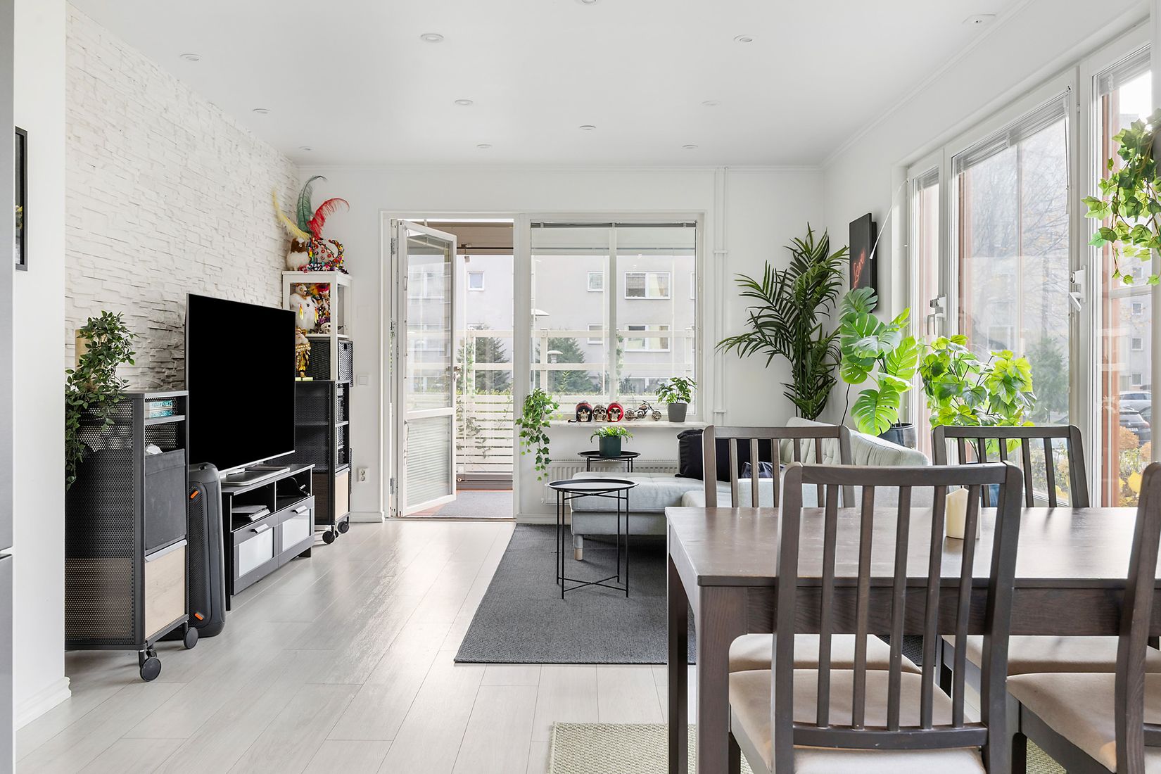 Bostadsrätt, Ekholmsvägen 253, Skärholmen, Stockholm