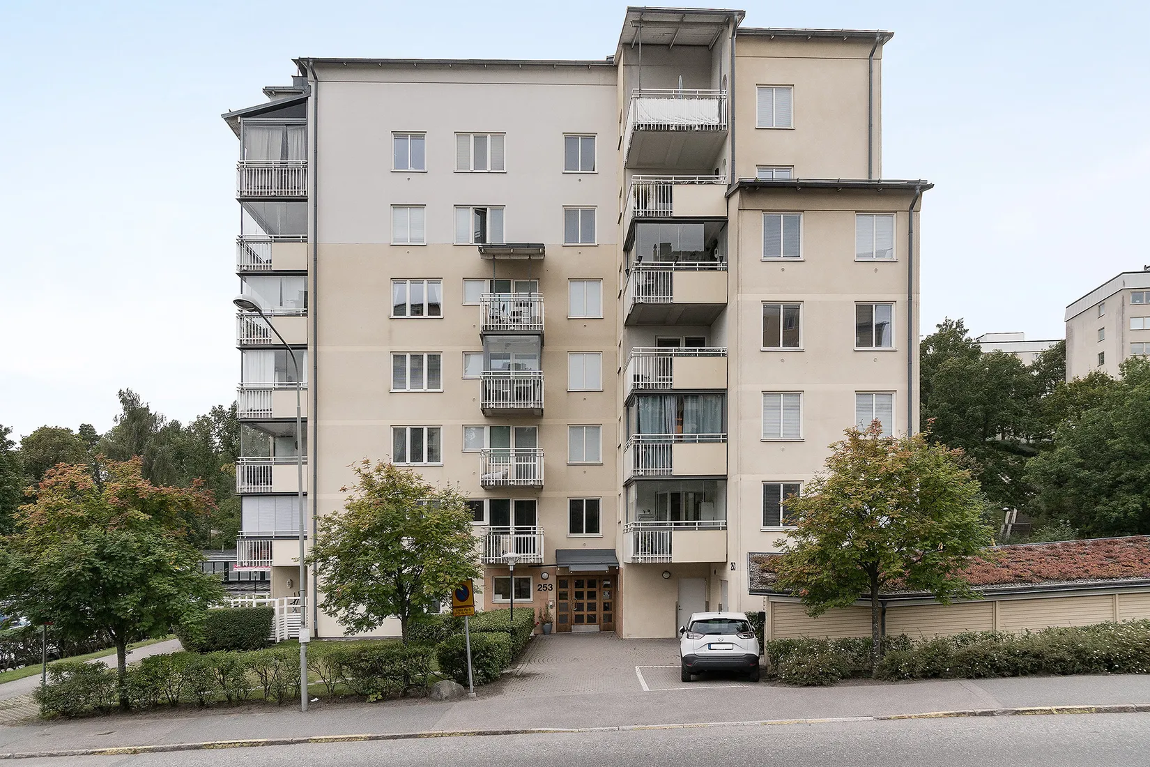 Bostadsrätt, Ekholmsvägen 253, Skärholmen, Stockholm