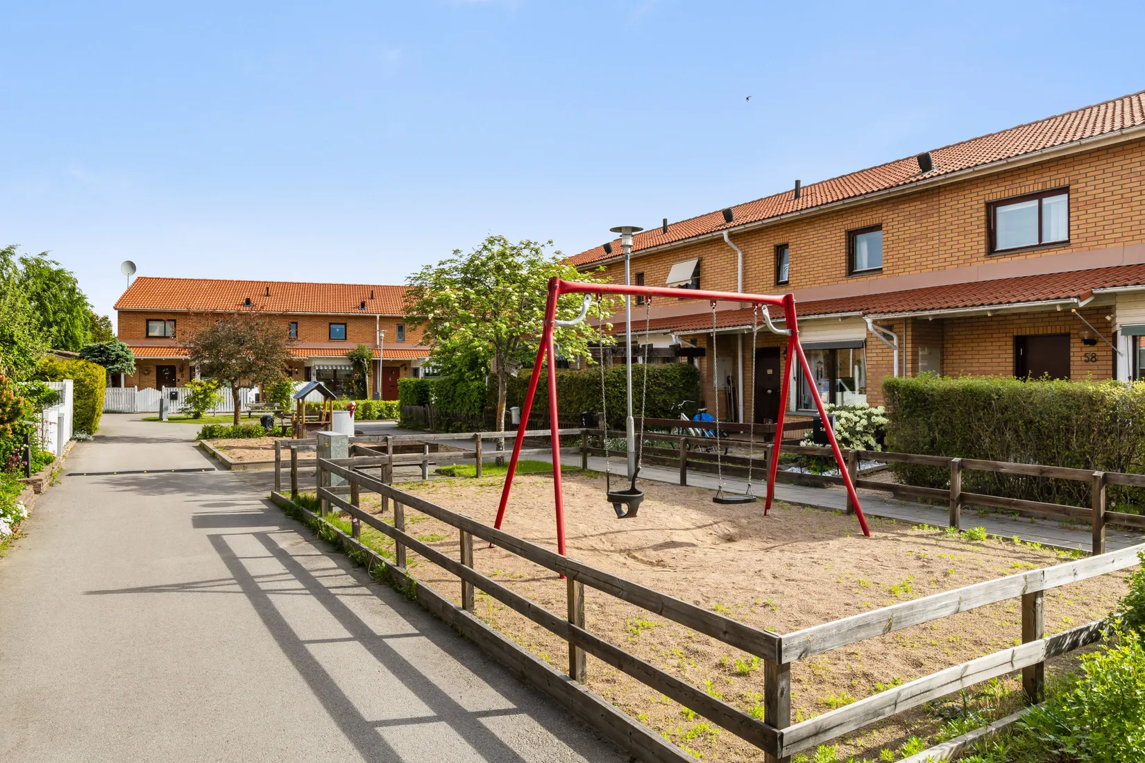 Radhus, Torparegatan 40, Lambohov, Linköping