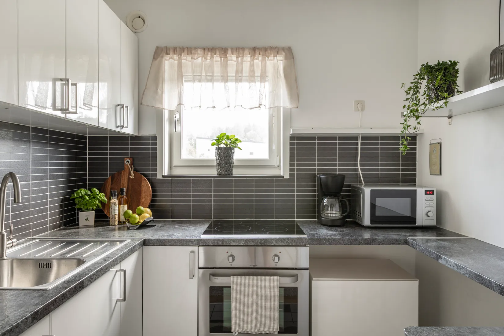 Bostadsrätt, Lomvägen 641, Kärrdal, Sollentuna