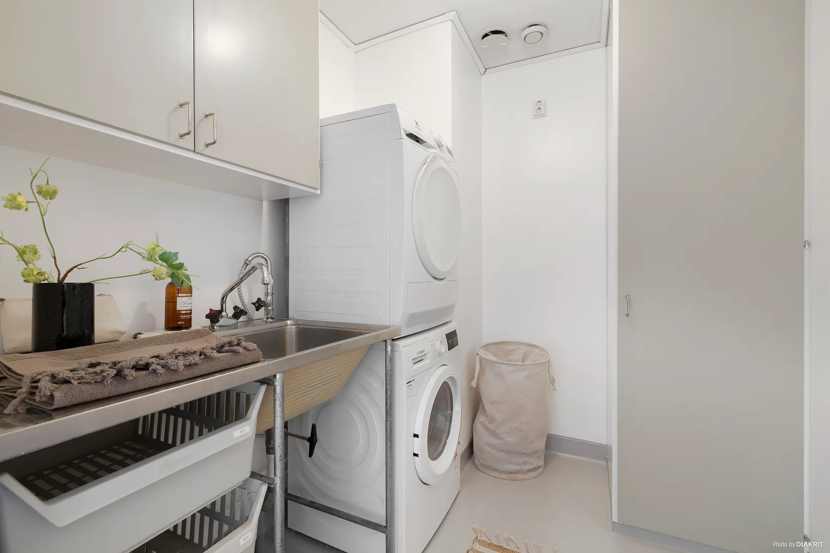 Radhus, Solhemsbackarna 168, Spånga  - Solhöjden, Stockholm