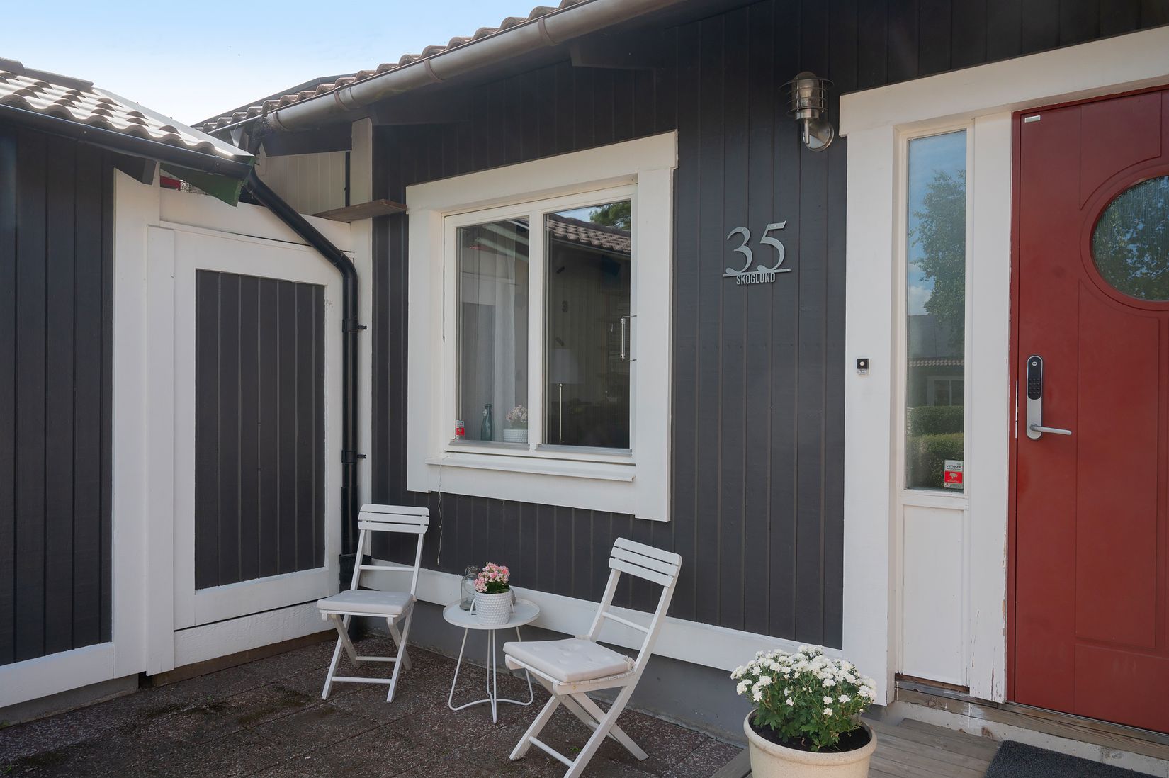 Radhus, Lindmätarvägen 35, Myrängen, Huddinge