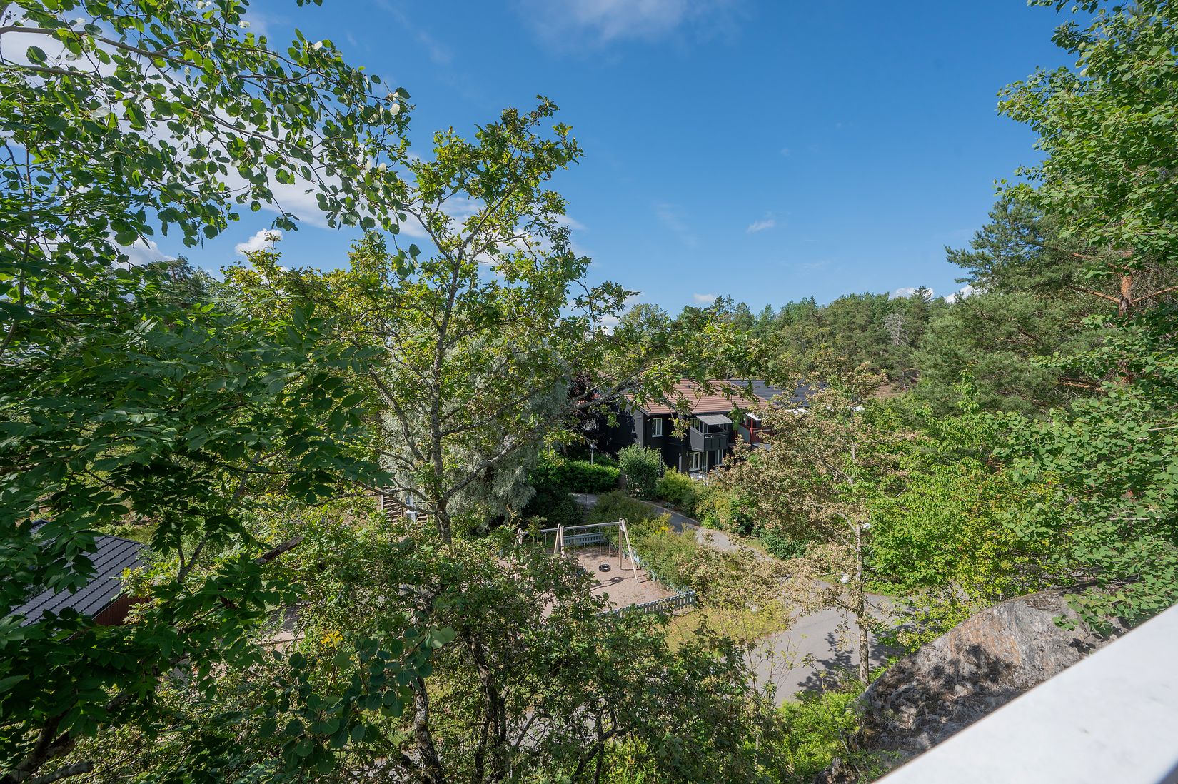 Radhus, Lindmätarvägen 35, Myrängen, Huddinge