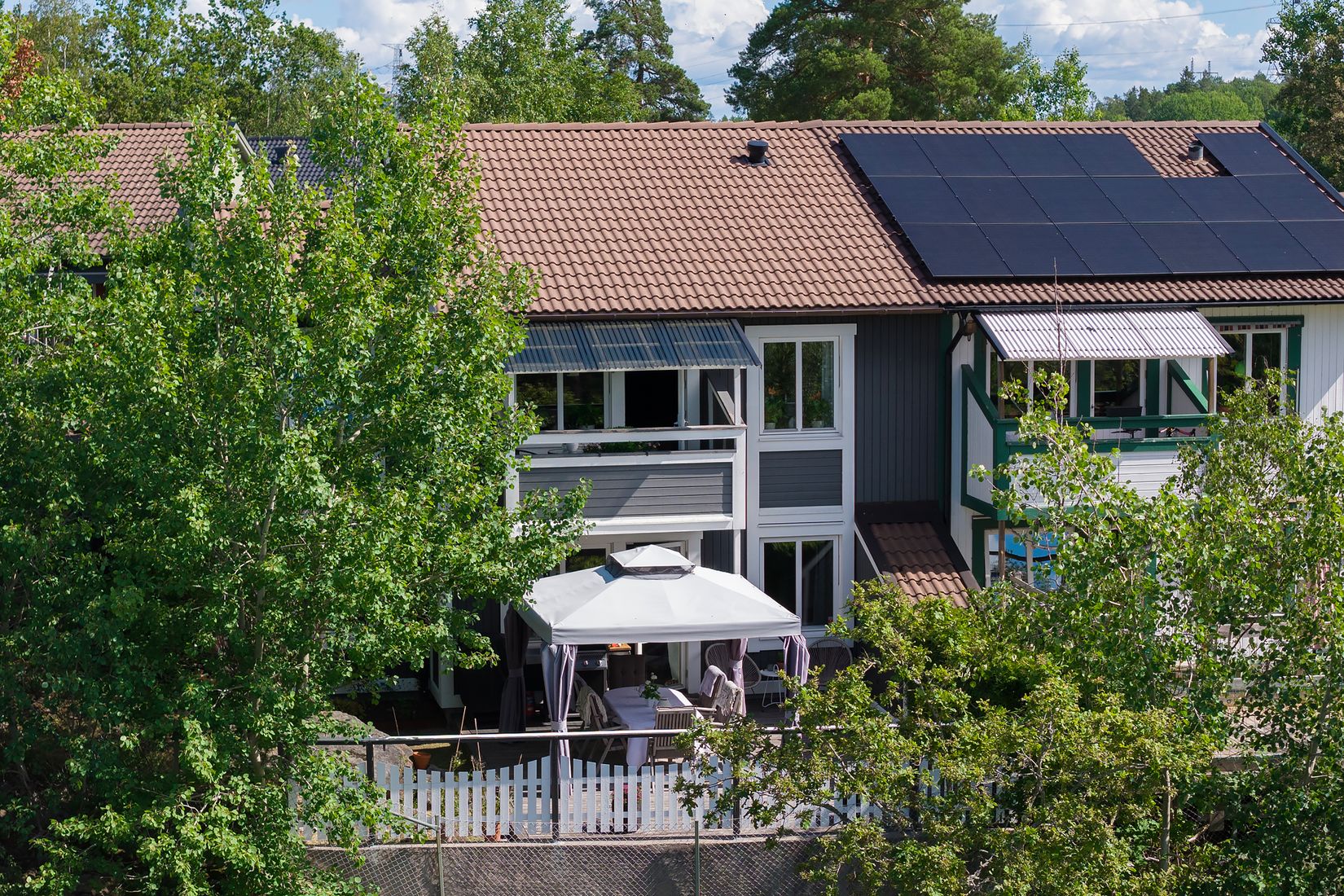 Radhus, Lindmätarvägen 35, Myrängen, Huddinge