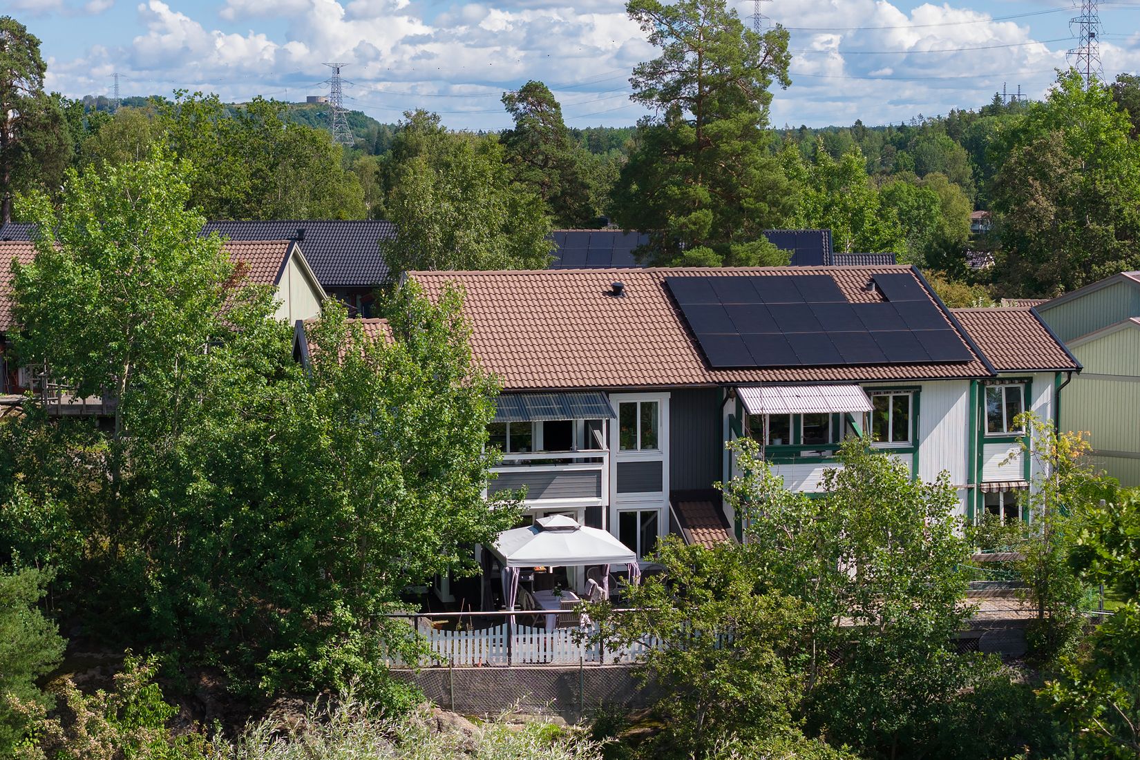 Radhus, Lindmätarvägen 35, Myrängen, Huddinge