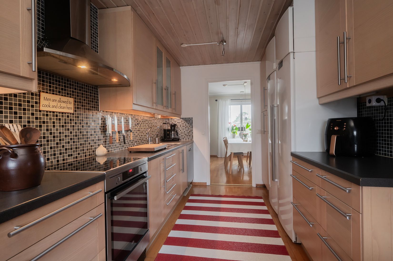 Radhus, Lindmätarvägen 35, Myrängen, Huddinge