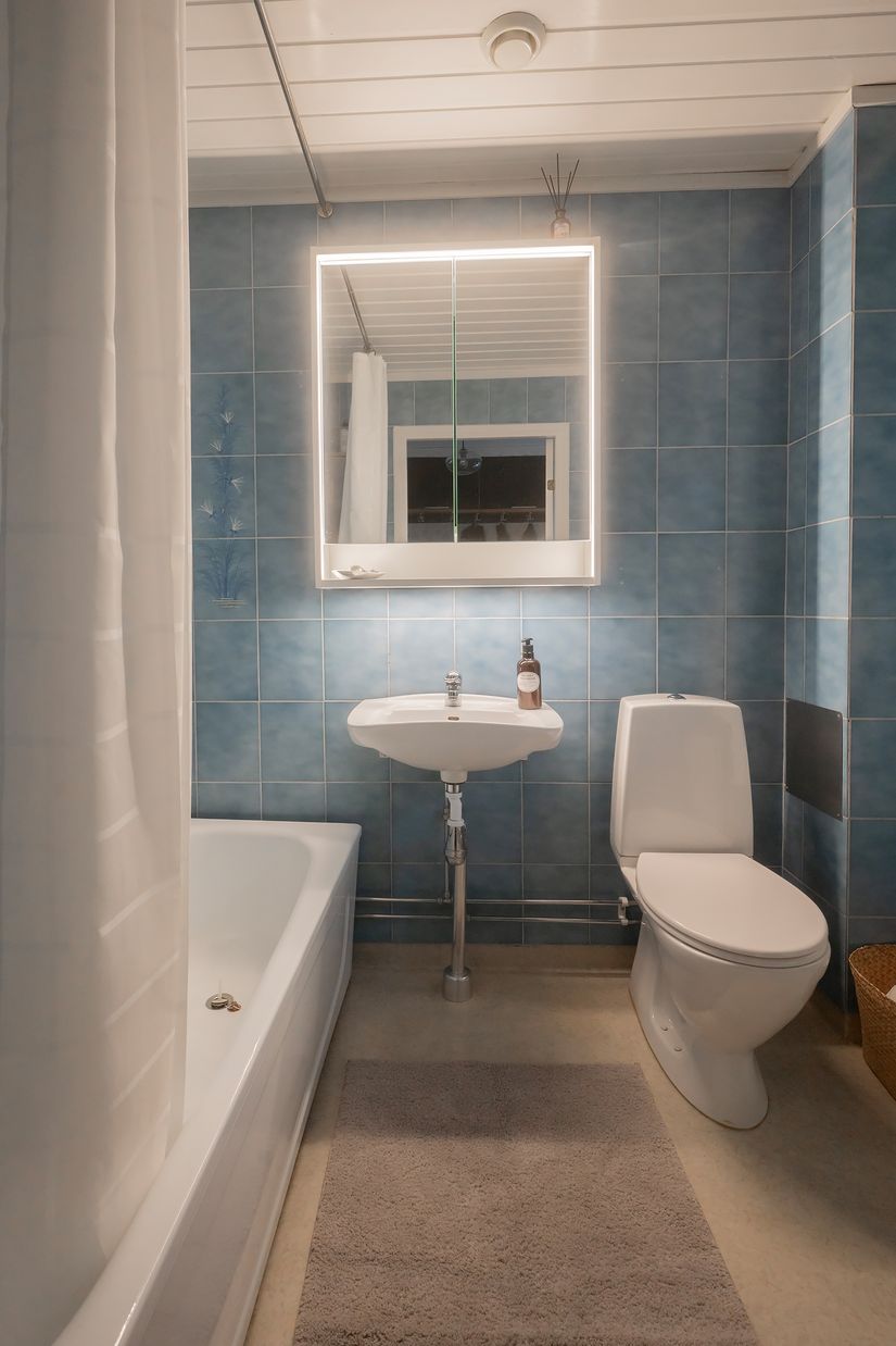 Radhus, Lindmätarvägen 35, Myrängen, Huddinge