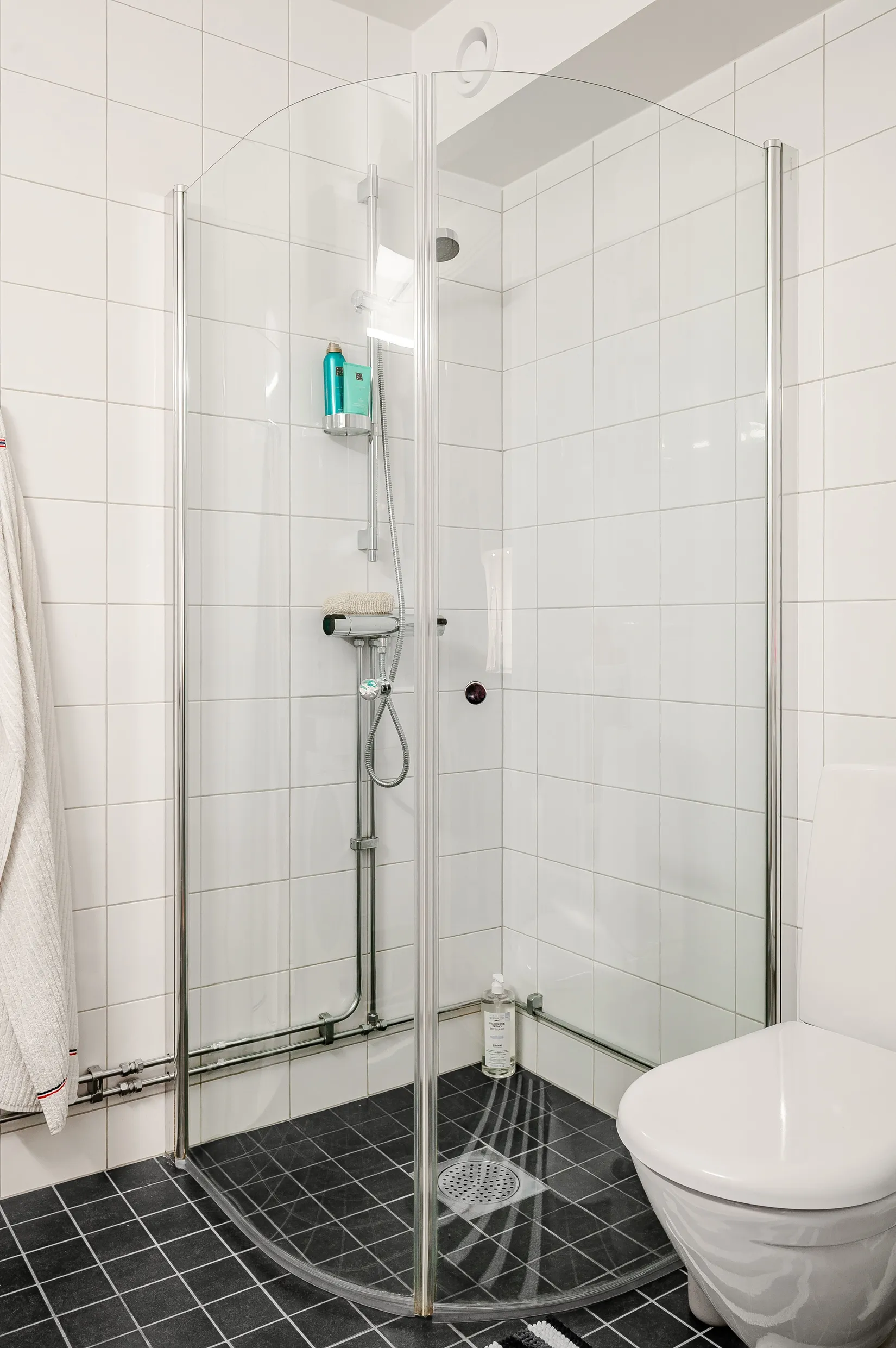 Bostadsrätt, Varvsvägen 11, Vårby, Huddinge