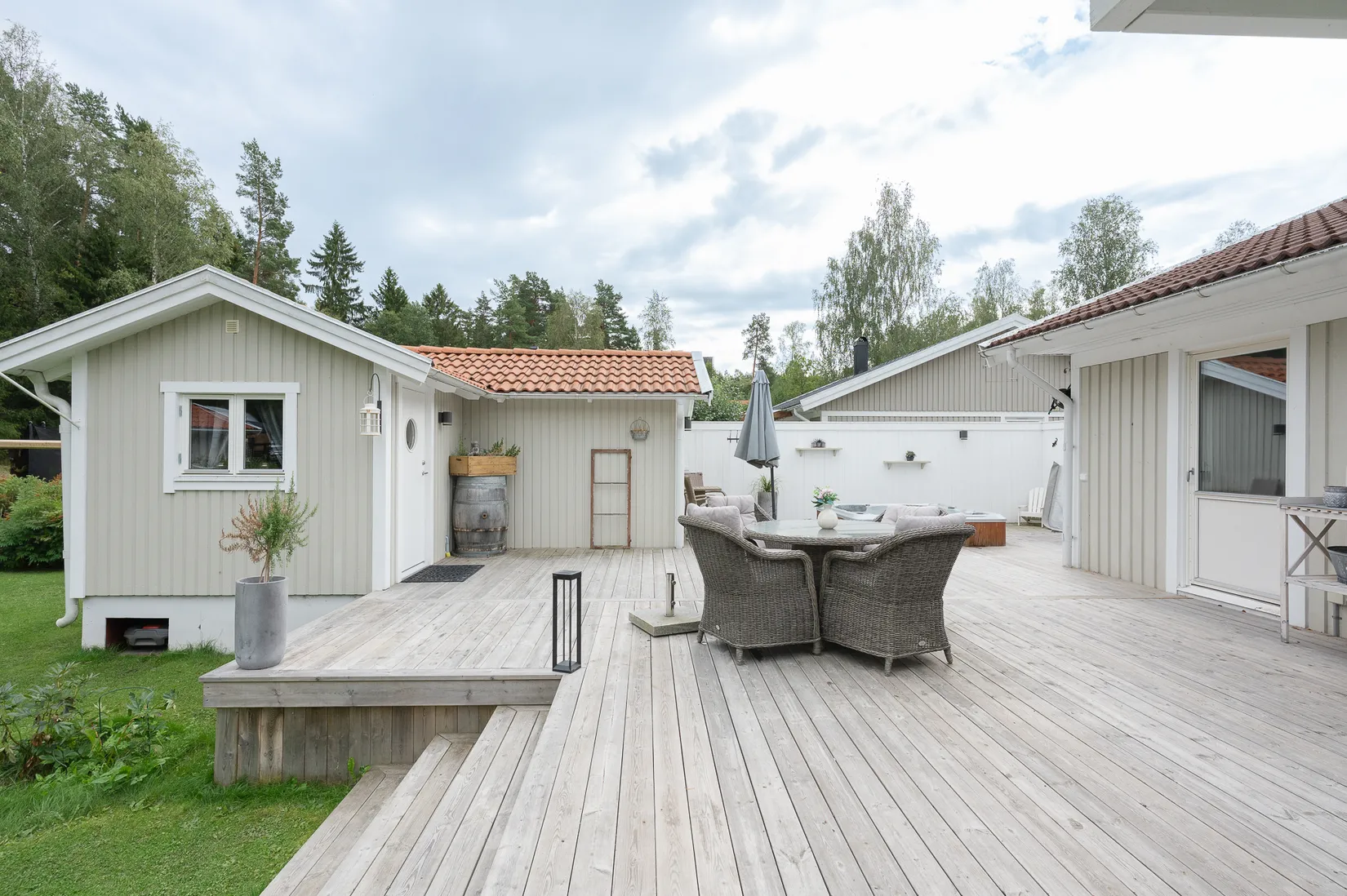 Villa, August Erikssons väg 10, Västra Skärgårdsstad, Österåker