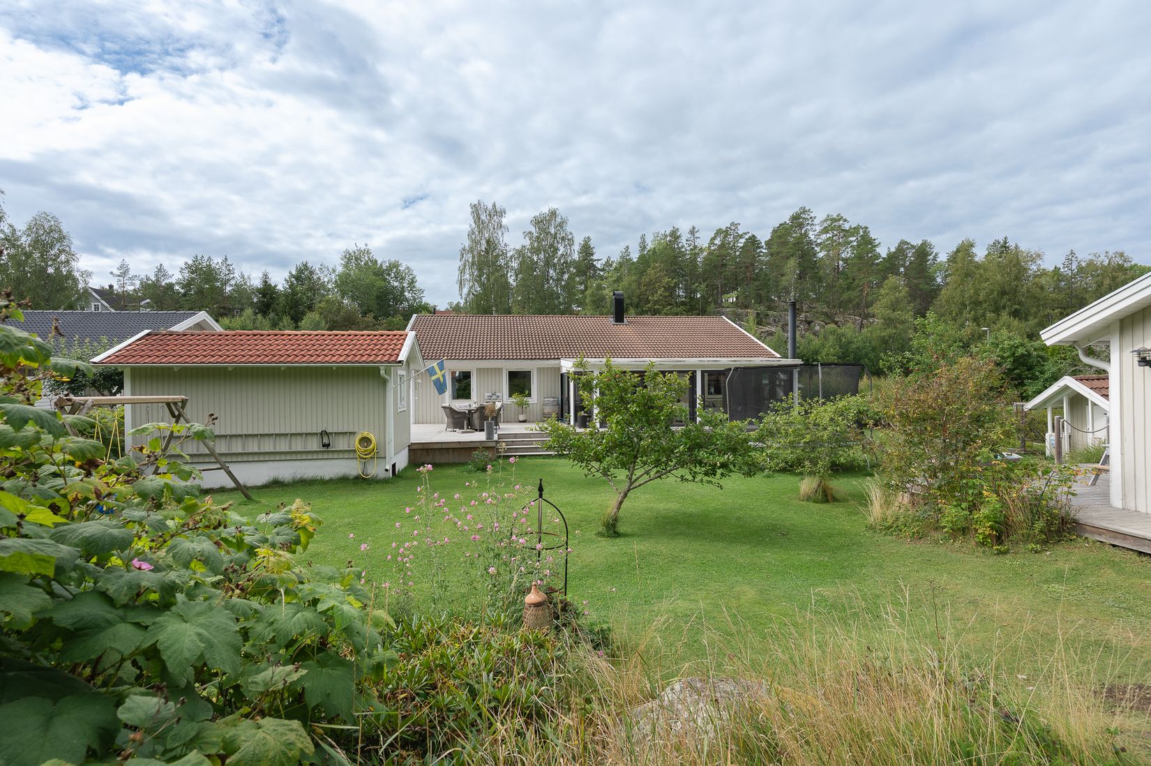 Villa, August Erikssons väg 10, Västra Skärgårdsstad, Österåker