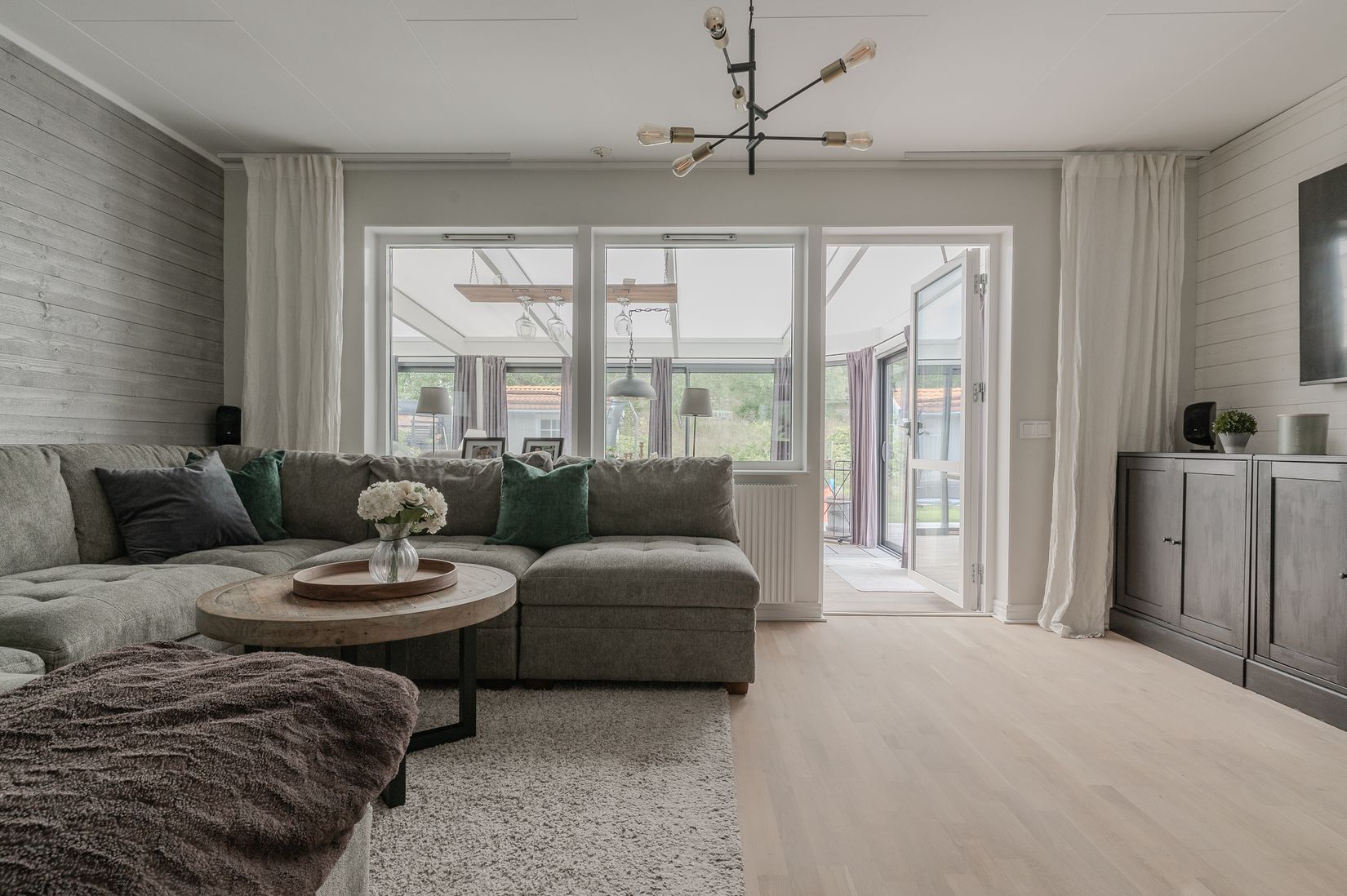 Villa, August Erikssons väg 10, Västra Skärgårdsstad, Österåker