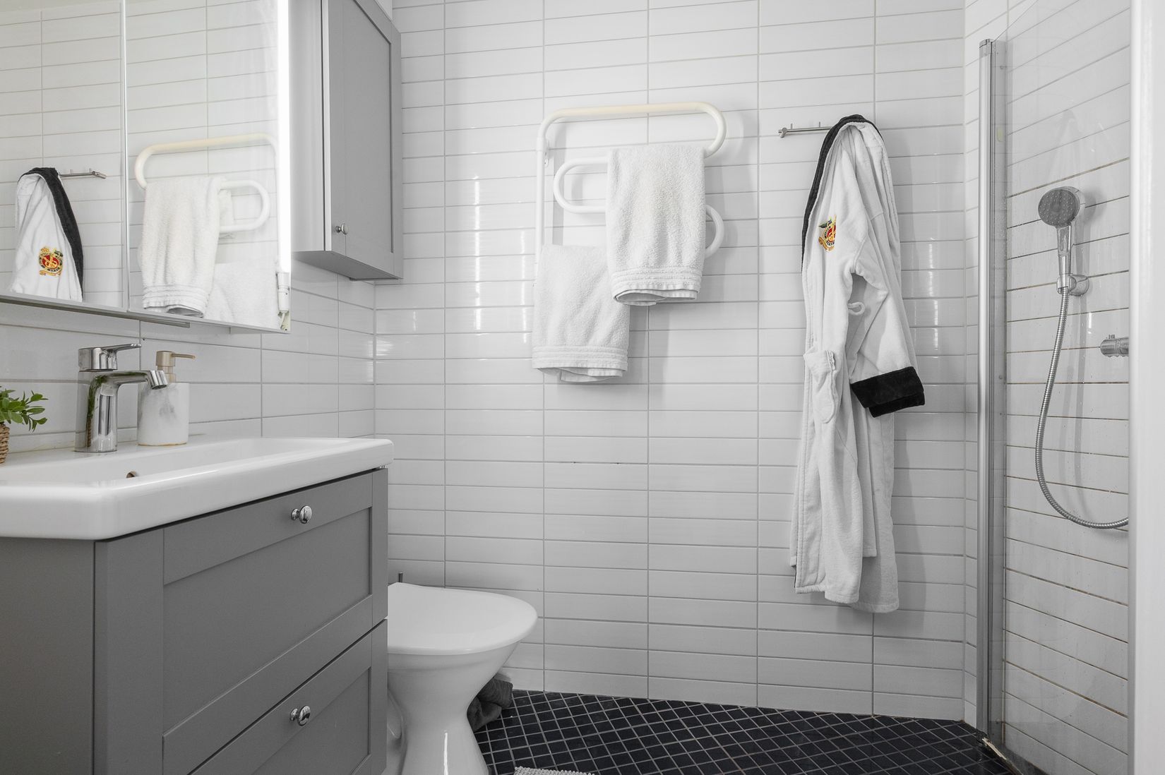 Villa, August Erikssons väg 10, Västra Skärgårdsstad, Österåker