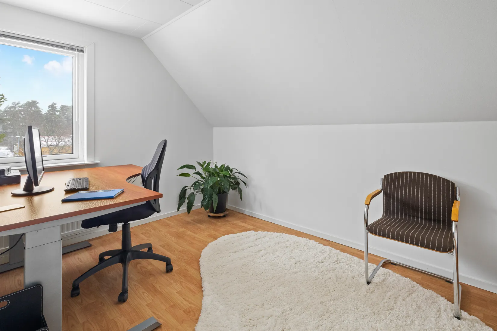 Villa, Radhus, Ekebyvägen 147, Ekeby, Vallentuna