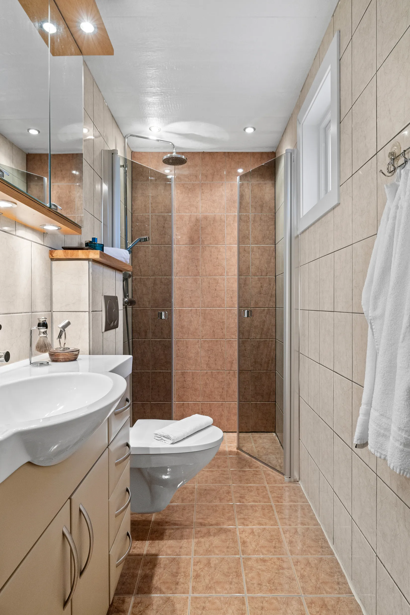 Villa, Radhus, Ekebyvägen 147, Ekeby, Vallentuna