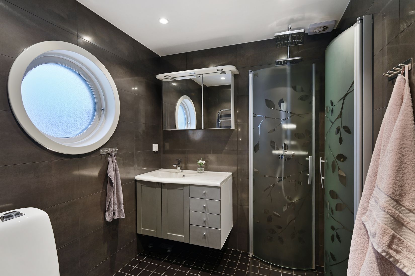 Villa, Polkavägen 24G, Stortorp, Huddinge